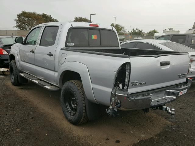 5TFJU4GN5CX025814 - 2012 TOYOTA TACOMA DOU SILVER photo 3