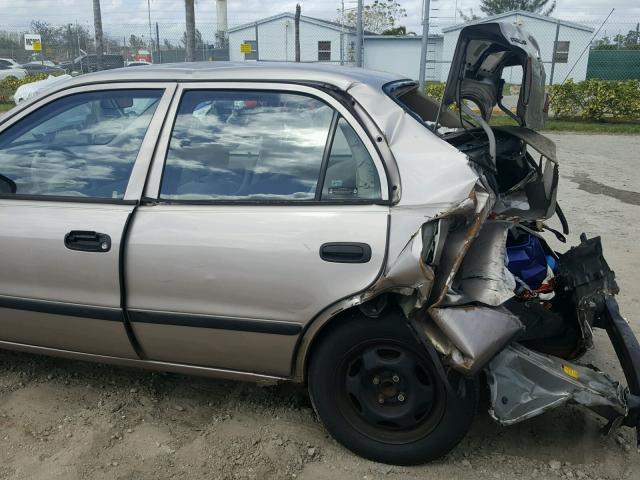 1Y1SK52851Z427685 - 2001 CHEVROLET GEO PRIZM BROWN photo 10