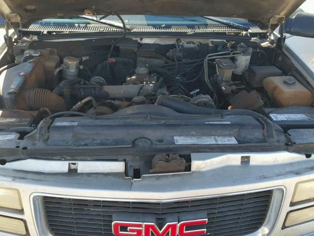 2GTFC29S2S1591084 - 1995 GMC SIERRA C25 SILVER photo 7