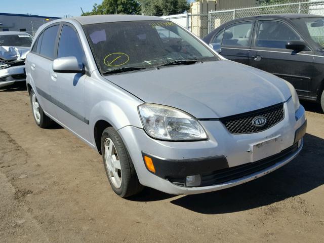 KNADE163866059844 - 2006 KIA RIO 5 SILVER photo 1