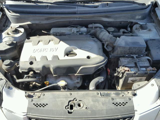 KNADE163866059844 - 2006 KIA RIO 5 SILVER photo 7