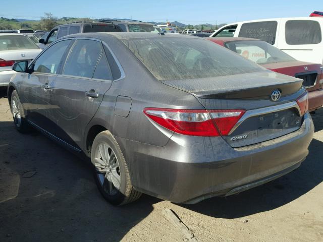 4T1BF1FK0HU314852 - 2017 TOYOTA CAMRY LE GRAY photo 3