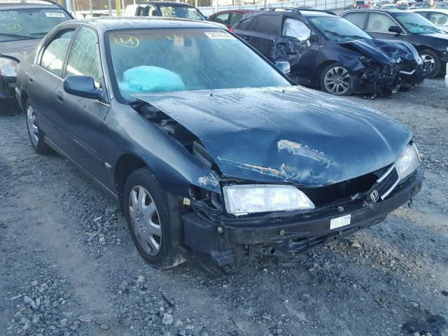 1HGCD5637TA159176 - 1996 HONDA ACCORD LX GREEN photo 1