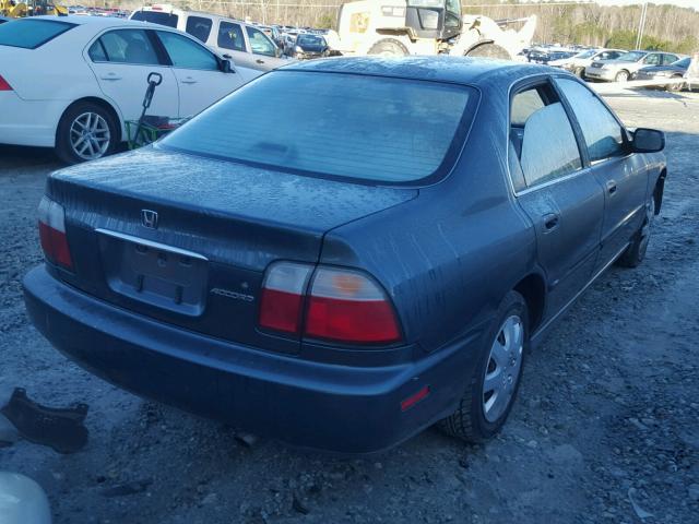 1HGCD5637TA159176 - 1996 HONDA ACCORD LX GREEN photo 4