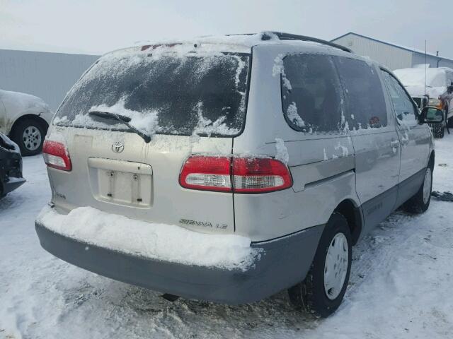 4T3ZF13CX2U437634 - 2002 TOYOTA SIENNA LE SILVER photo 4