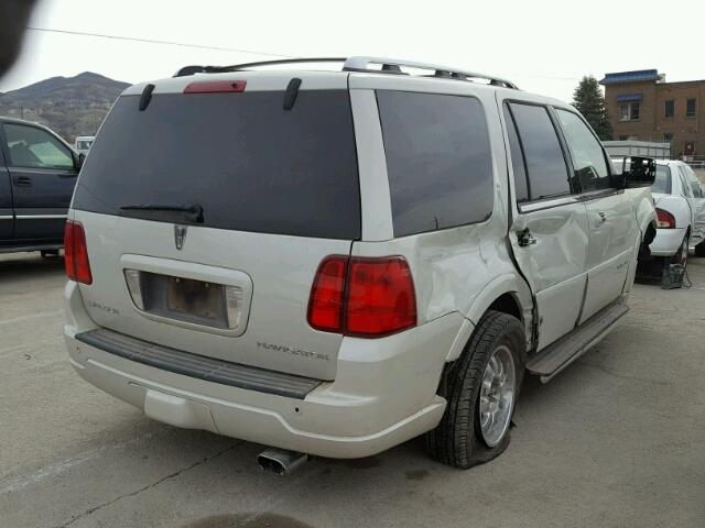 5LMFU28505LJ17585 - 2005 LINCOLN NAVIGATOR კრემისფერი ფოტო 4