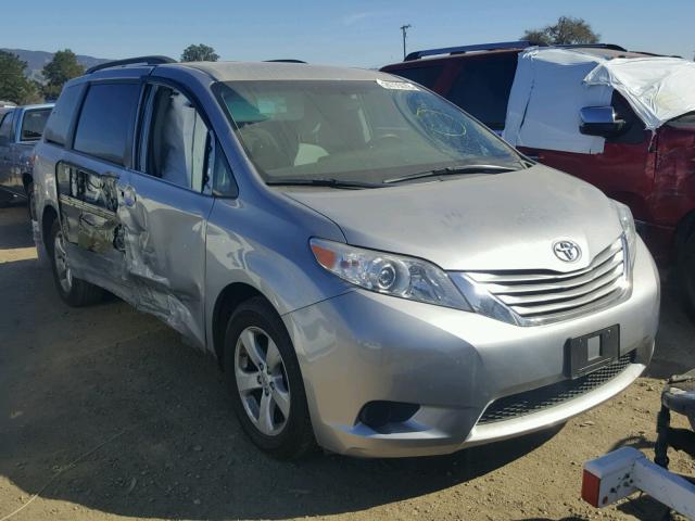 5TDKZ3DC4HS777682 - 2017 TOYOTA SIENNA LE SILVER photo 1