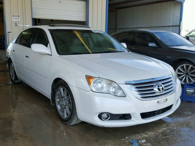 4T1BK36B68U304432 - 2008 TOYOTA AVALON XL WHITE photo 1