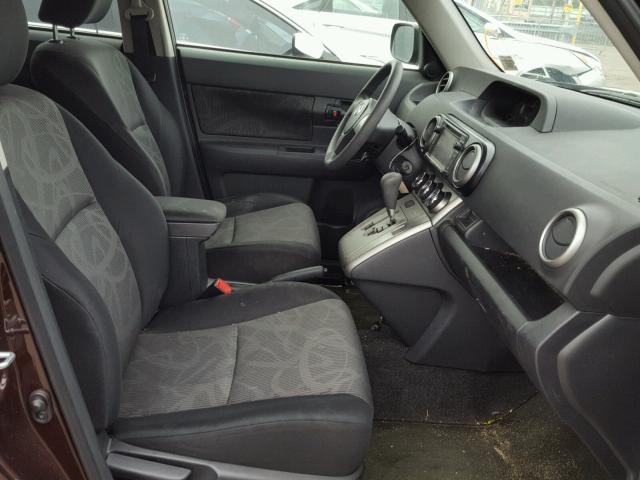JTLZE4FEXDJ047947 - 2013 TOYOTA SCION XB 紫色 照片 5