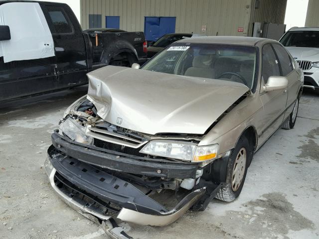 1HGCD5634RA153098 - 1994 HONDA ACCORD LX GOLD photo 2