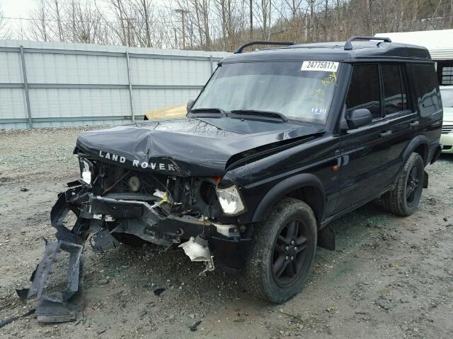 SALTY124X2A764035 - 2002 LAND ROVER DISCOVERY BLACK photo 2