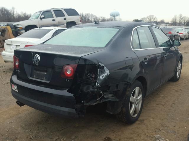 3VWRZ71K78M102116 - 2008 VOLKSWAGEN JETTA SE BLACK photo 4