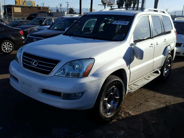 JTJBT20X140038039 - 2004 LEXUS GX 470 WHITE photo 2