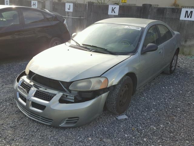 1B3EL46XX6N221367 - 2006 DODGE STRATUS SX SILVER photo 2