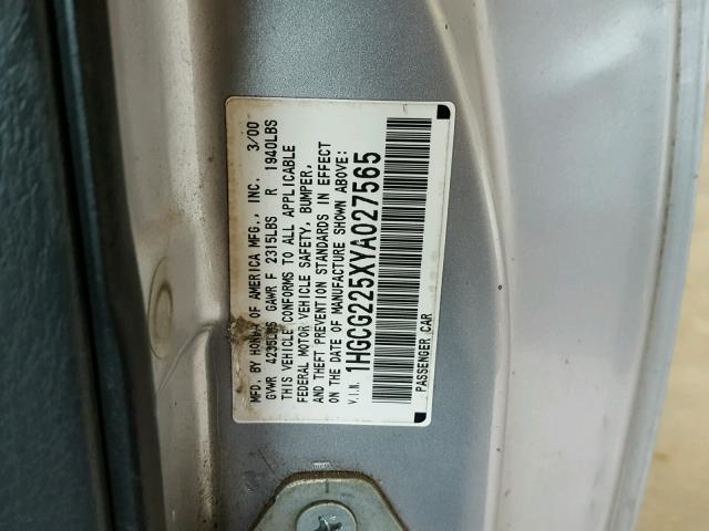 1HGCG225XYA027565 - 2000 HONDA ACCORD EX SILVER photo 10