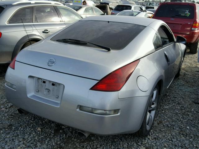 JN1AZ34D25M606489 - 2005 NISSAN 350Z COUPE SILVER photo 4