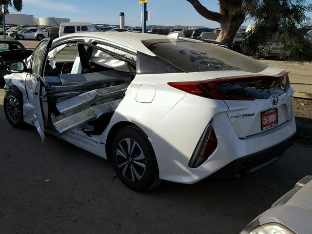JTDKARFP7H3058695 - 2017 TOYOTA PRIUS PRIM 白色 照片 3