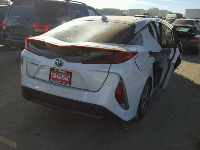 JTDKARFP7H3058695 - 2017 TOYOTA PRIUS PRIM 白色 照片 4
