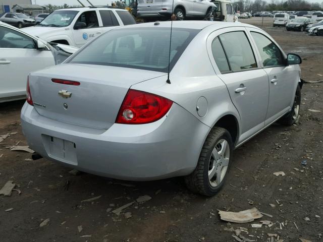 1G1AL58F187141009 - 2008 CHEVROLET COBALT LT SILVER photo 4