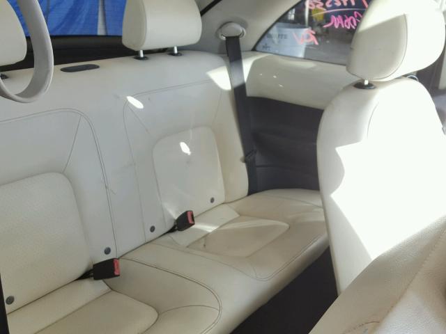 3VWFG31C78M519326 - 2008 VOLKSWAGEN NEW BEETLE 白色 照片 6