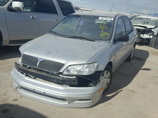 JA3AJ26E62U016536 - 2002 MITSUBISHI LANCER ES SILVER photo 2