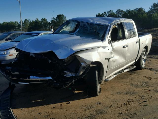 1D3HB13TX9S749129 - 2009 DODGE RAM 1500 SILVER photo 2