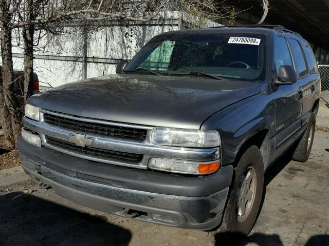 1GNEK13T11R180010 - 2001 CHEVROLET TAHOE K150 CHARCOAL photo 2