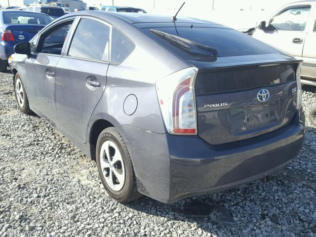 JTDKN3DU9D5588417 - 2013 TOYOTA PRIUS GRAY photo 3