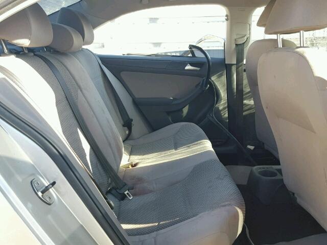 3VW2K7AJ6CM121892 - 2012 VOLKSWAGEN JETTA BASE GOLD photo 6