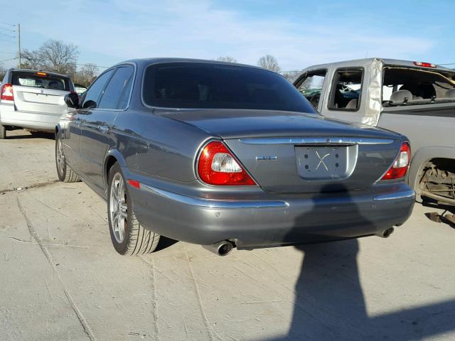 SAJWA71C44SG21250 - 2004 JAGUAR XJ8 GRAY photo 3