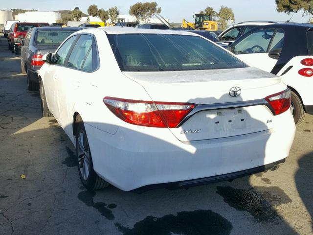 4T1BF1FK2FU070408 - 2015 TOYOTA CAMRY LE WHITE photo 3