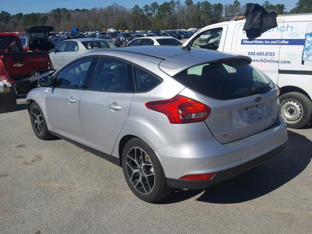 1FADP3M24HL251386 - 2017 FORD FOCUS SEL SILVER photo 3