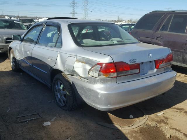 1HGCG66802A166672 - 2002 HONDA ACCORD EX SILVER photo 3