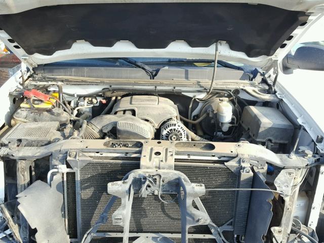 1GTPCVEA3AZ256814 - 2010 GMC SIERRA C15 WHITE photo 7