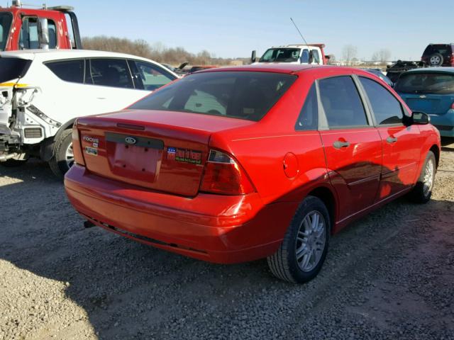 1FAFP34N07W270582 - 2007 FORD FOCUS ZX4 RED photo 4