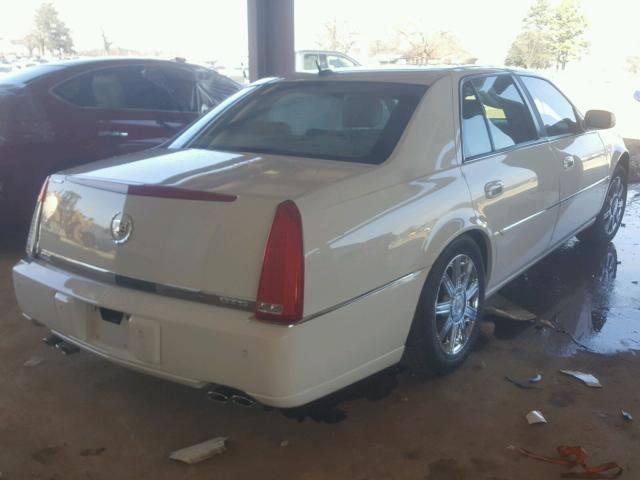 1G6KD57Y17U194677 - 2007 CADILLAC DTS WHITE photo 4