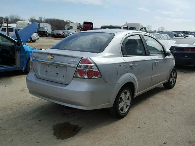 KL1TD5DE7AB134697 - 2010 CHEVROLET AVEO LS SILVER photo 4