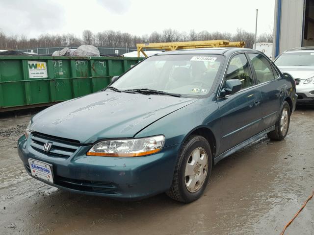 1HGCG16542A041067 - 2002 HONDA ACCORD EX GREEN photo 2