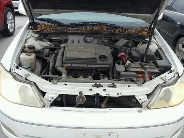 4T1BF28B62U265053 - 2002 TOYOTA AVALON XL WHITE photo 7