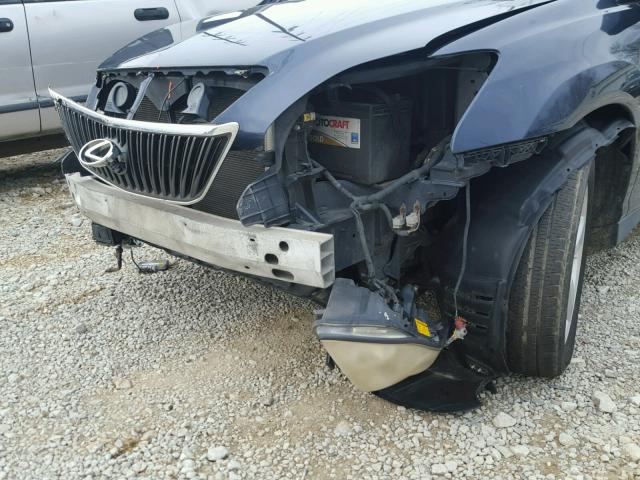 2T2HA31U84C002735 - 2004 LEXUS RX 330 BLUE photo 9