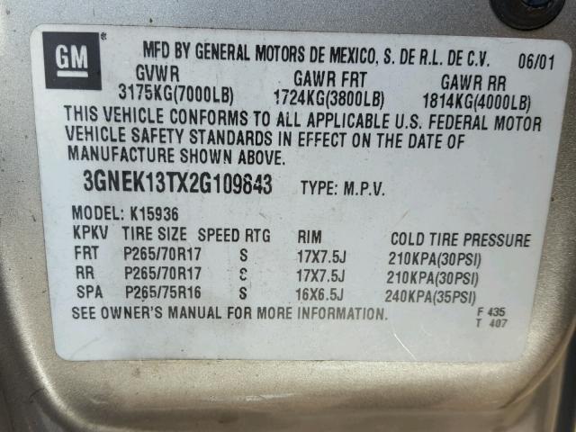 3GNEK13TX2G109843 - 2002 CHEVROLET AVALANCHE BEIGE photo 10