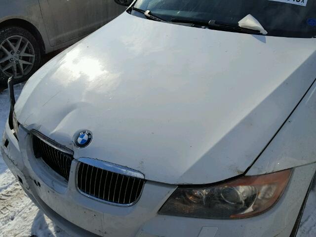 WBAVD33516KV64429 - 2006 BMW 330 XI WHITE photo 7