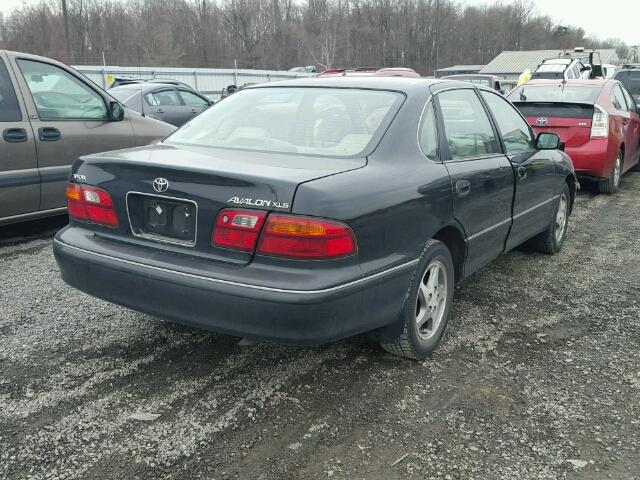 4T1BF18B8XU324962 - 1999 TOYOTA AVALON XL BLACK photo 4