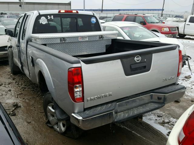 1N6AD0CW9DN715017 - 2013 NISSAN FRONTIER S SILVER photo 3
