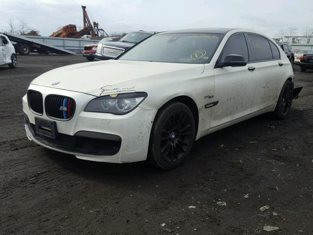 WBAYF8C5XDD141418 - 2013 BMW 750LI XDRI WHITE photo 2