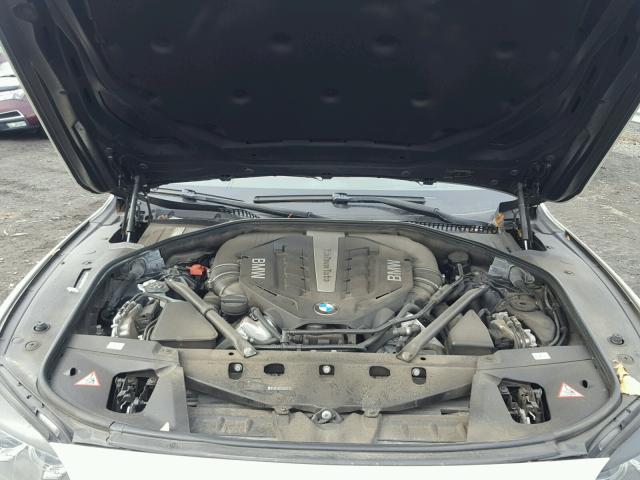 WBAYF8C5XDD141418 - 2013 BMW 750LI XDRI WHITE photo 7