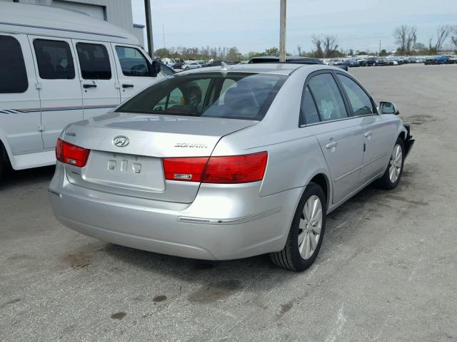 5NPEU46C79H483649 - 2009 HYUNDAI SONATA SE SILVER photo 4