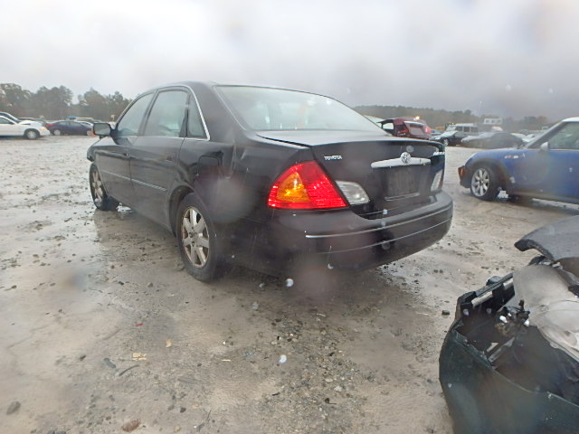 4T1BF28B82U255978 - 2002 TOYOTA AVALON XL BLACK photo 3