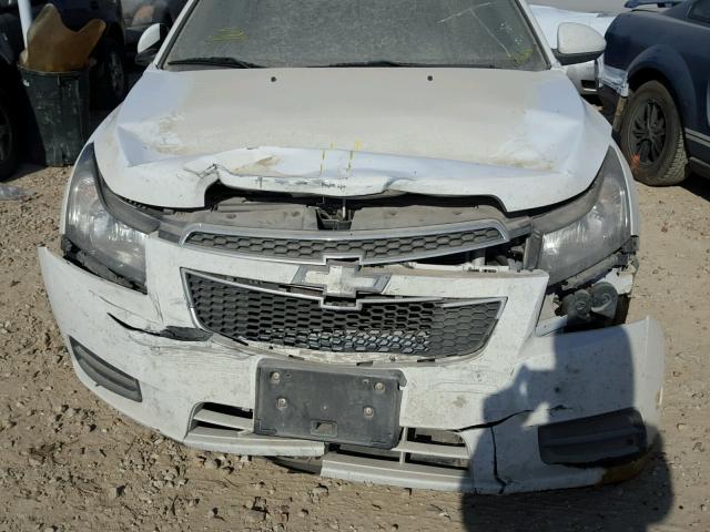 1G1PC5SB0D7217037 - 2013 CHEVROLET CRUZE LT WHITE photo 9