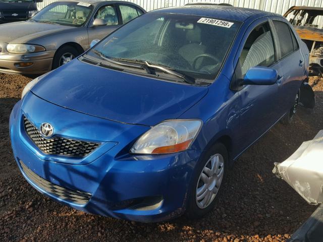 JTDBT903891318745 - 2009 TOYOTA YARIS BLUE photo 2